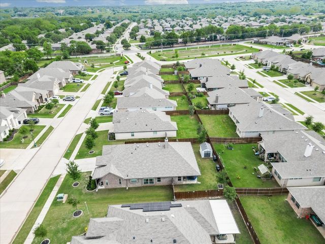 121 Rosemary Drive, Azle, TX 76020