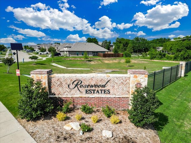 121 Rosemary Drive, Azle, TX 76020