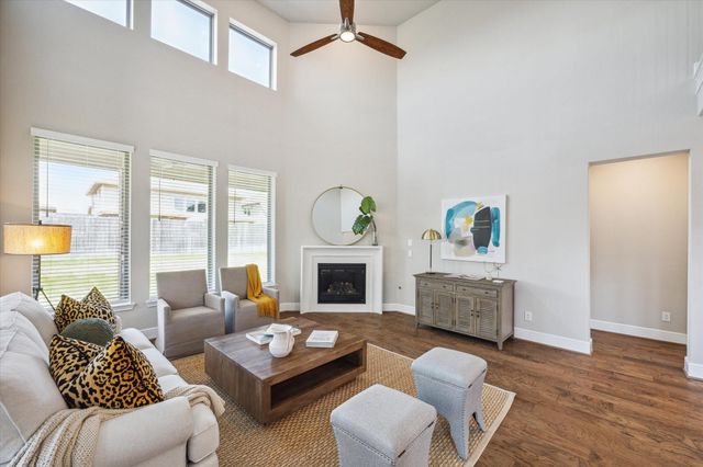 4815 Wagtail Way Lane, League City, TX 77573