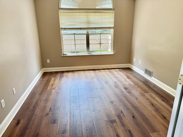 6608 Lakeview Circle, Canal Winchester, OH 43110
