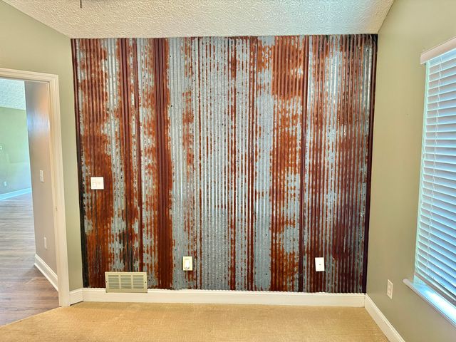 6608 Lakeview Circle, Canal Winchester, OH 43110