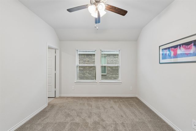 9721 Daisy Mae Lane, Aubrey, TX 76227