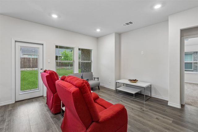 9721 Daisy Mae Lane, Aubrey, TX 76227