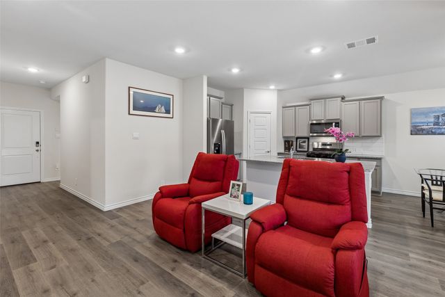9721 Daisy Mae Lane, Aubrey, TX 76227