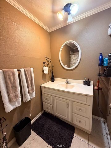 13917 Roseton, Norwalk, CA 90650