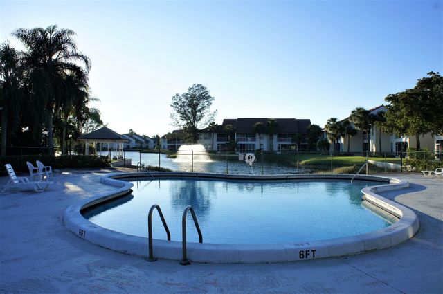 273 Cypress Point Drive, Palm Beach Gardens, FL 33418