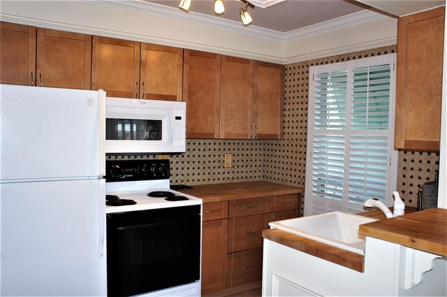 273 Cypress Point Drive, Palm Beach Gardens, FL 33418