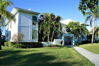 273 Cypress Point Drive, Palm Beach Gardens, FL 33418