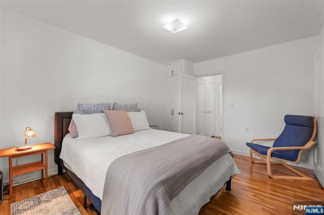 23-08 Howard D, Fair Lawn, NJ 07410