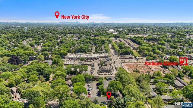 23-08 Howard D, Fair Lawn, NJ 07410
