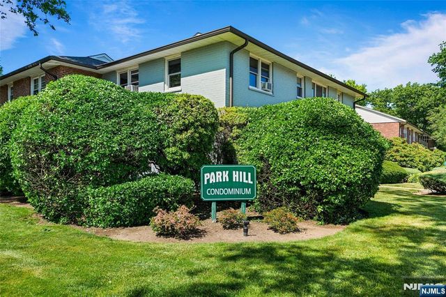 23-08 Howard D, Fair Lawn, NJ 07410
