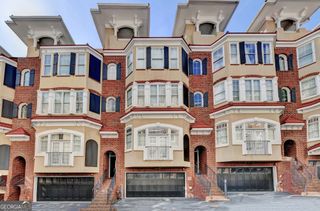 813 Clifton Heights Lane NE, Atlanta, GA 30329