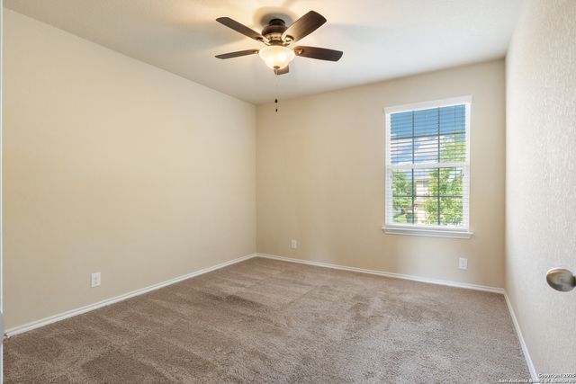 255 Elisabeth Run, San Antonio, TX 78253