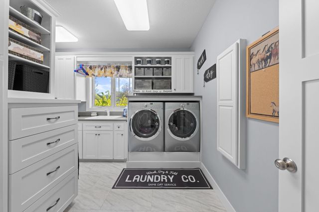 11183 Country Drive, Pine City, MN 55063