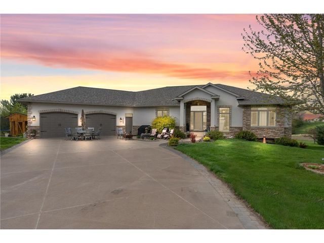 11183 Country Drive, Pine City, MN 55063