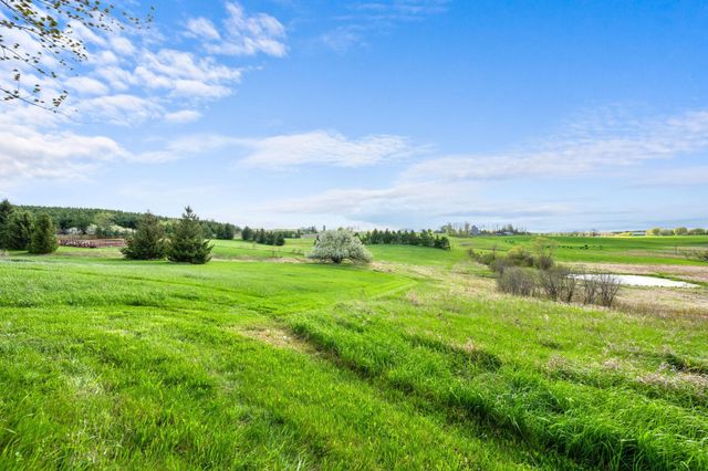 11183 Country Drive, Pine City, MN 55063