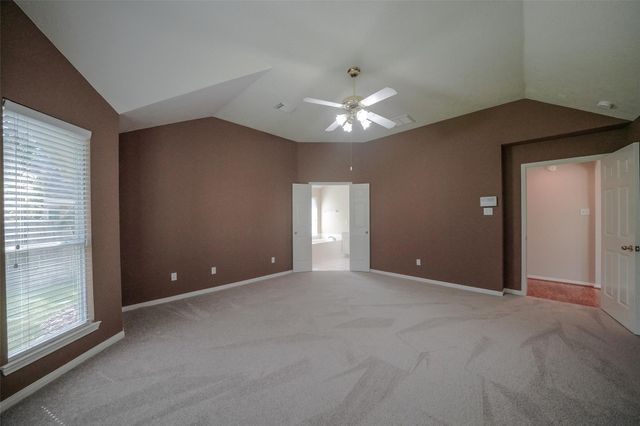 39 Belcarra Place, The Woodlands, TX 77382
