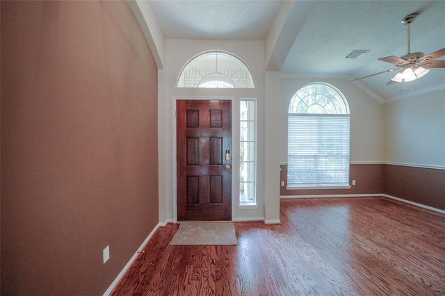 39 Belcarra Place, The Woodlands, TX 77382