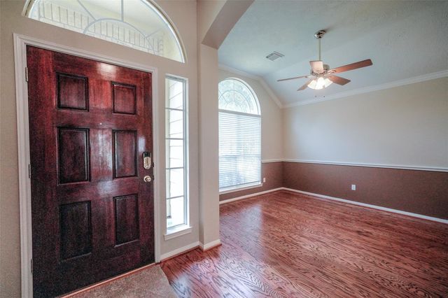 39 Belcarra Place, The Woodlands, TX 77382