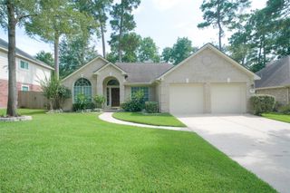 39 Belcarra Place, The Woodlands, TX 77382