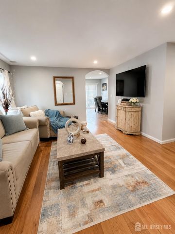 346 Thomas Street, Perth Amboy, NJ 08861