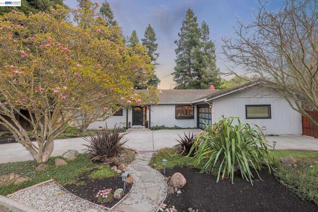 181 Paraiso Dr, Danville, CA 94526