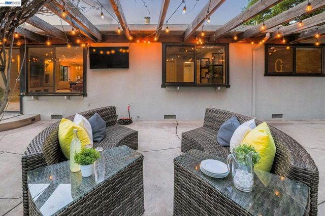 181 Paraiso Dr, Danville, CA 94526