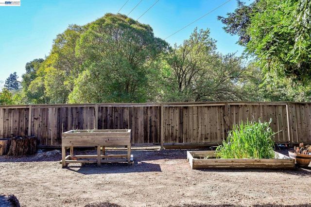 181 Paraiso Dr, Danville, CA 94526