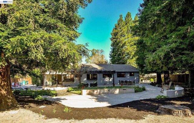 181 Paraiso Dr, Danville, CA 94526