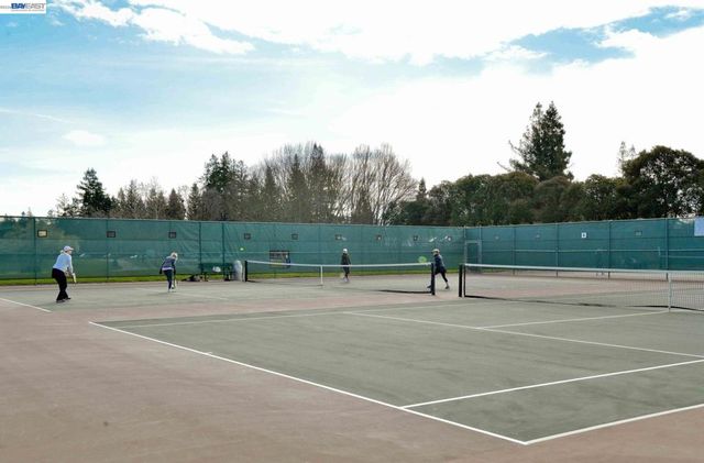 181 Paraiso Dr, Danville, CA 94526