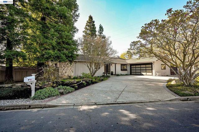 181 Paraiso Dr, Danville, CA 94526