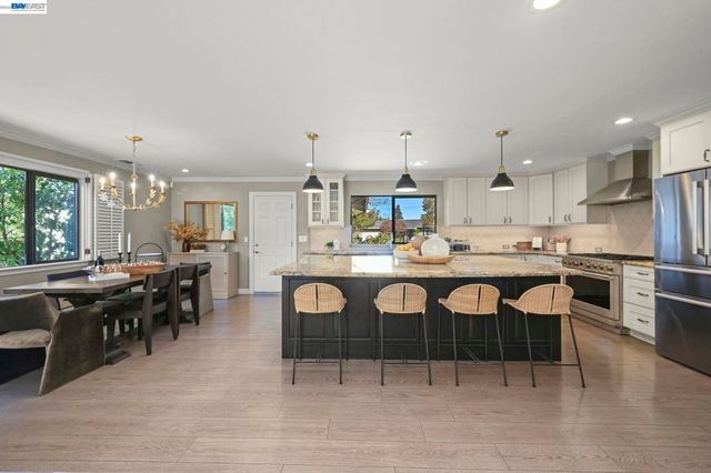 181 Paraiso Dr, Danville, CA 94526