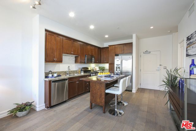 629 Traction Avenue 206, Los Angeles, CA 90013