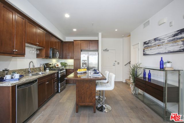 629 Traction Avenue 206, Los Angeles, CA 90013
