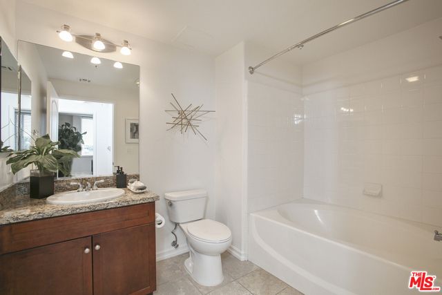629 Traction Avenue 206, Los Angeles, CA 90013