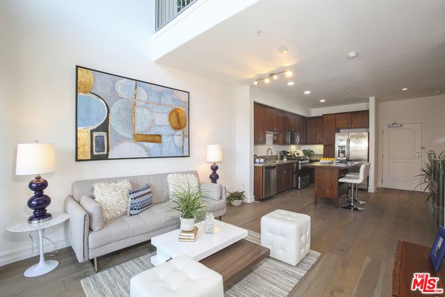 629 Traction Avenue 206, Los Angeles, CA 90013