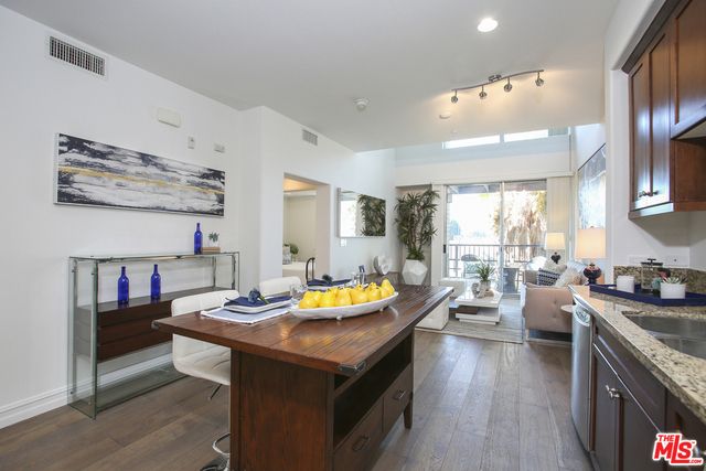629 Traction Avenue 206, Los Angeles, CA 90013