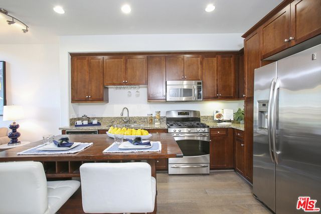 629 Traction Avenue 206, Los Angeles, CA 90013