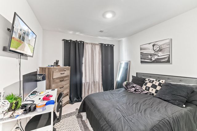 8748 Silver Perch Lane, Charleston, SC 29420