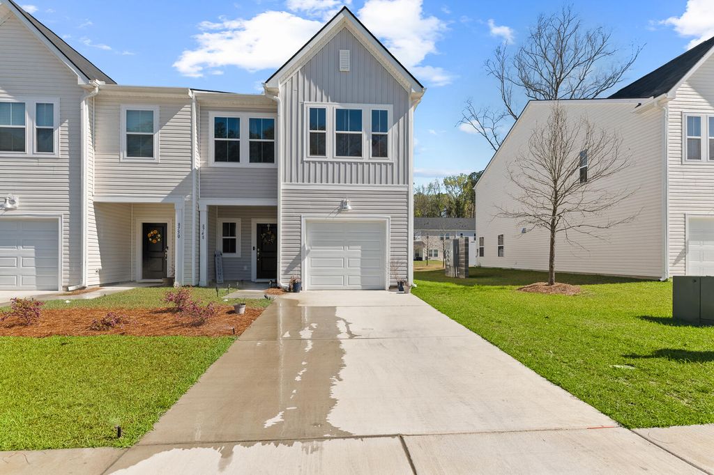8748 Silver Perch Lane, Charleston, SC 29420
