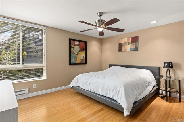 935 Genter St 207, La Jolla, CA 92037