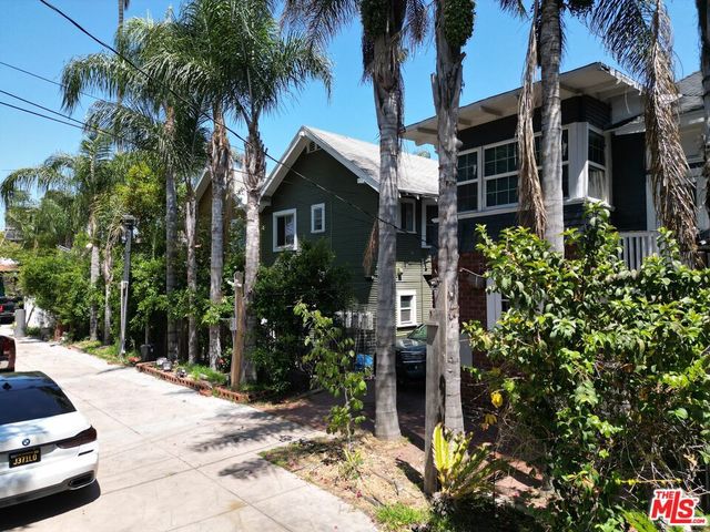 1625 S Bonnie Brae Street, Los Angeles, CA 90006