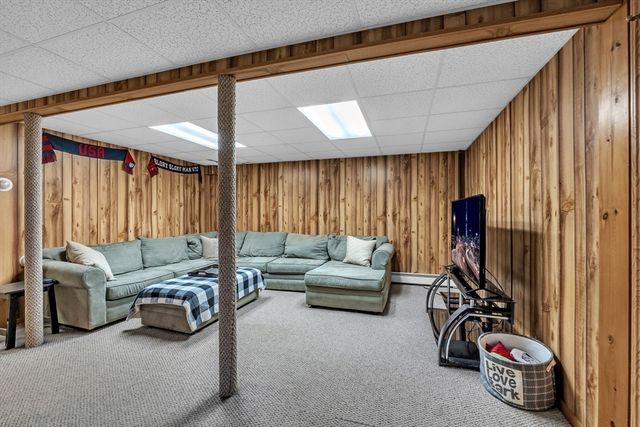 50 Old Spencer Rd, Charlton, MA 01507