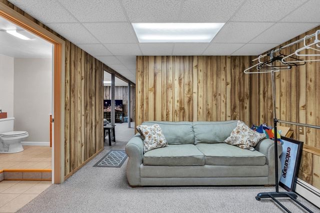 50 Old Spencer Rd, Charlton, MA 01507