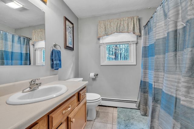 50 Old Spencer Rd, Charlton, MA 01507
