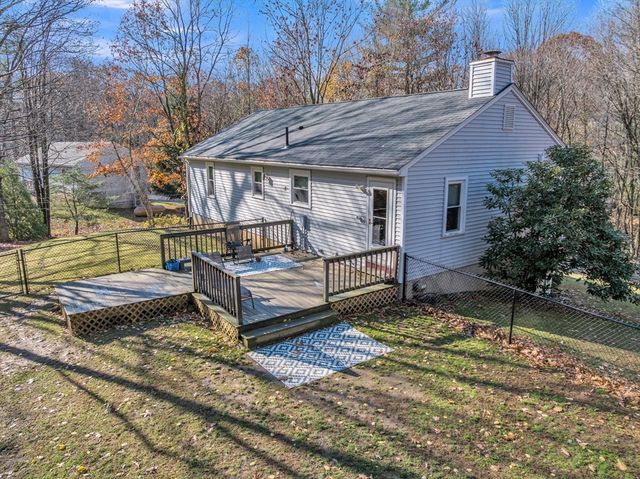 50 Old Spencer Rd, Charlton, MA 01507