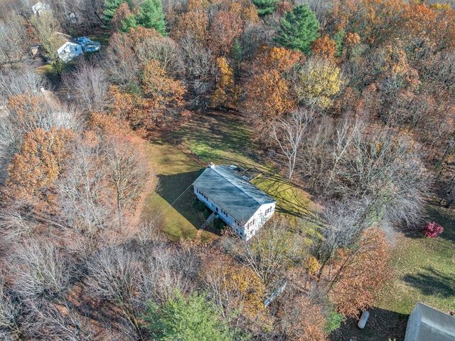 50 Old Spencer Rd, Charlton, MA 01507