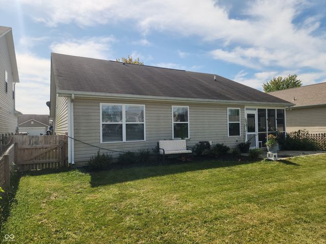 12544 Old Pond Road, Noblesville, IN 46060