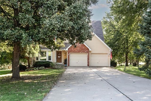 13801 Marie Place, Kearney, MO 64060
