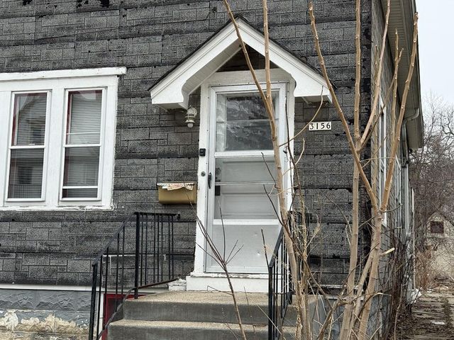 3156 6th STREET, Milwaukee, WI 53212